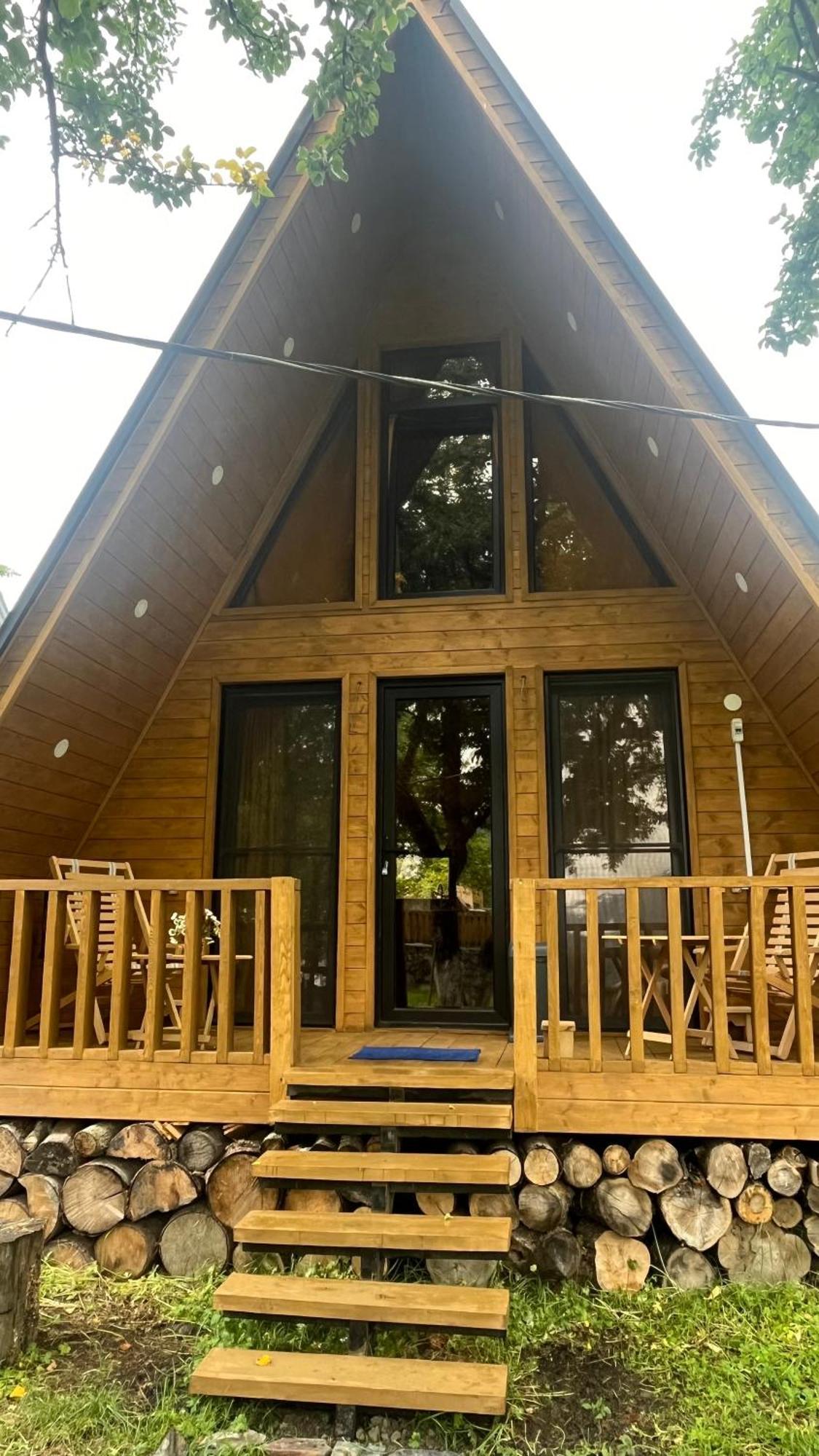 Garden House מסטיה מראה חיצוני תמונה